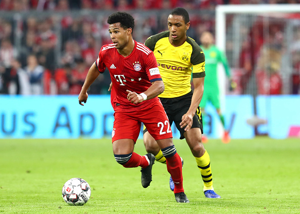 场的防守屏 场的防守屏