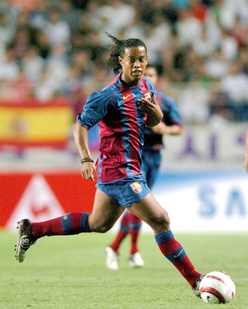 会队的较量 会队的较量