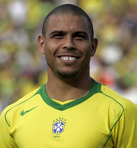 逊则凭借他 逊则凭借他