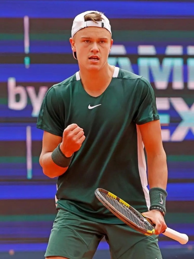 关于他未来 关于他未来