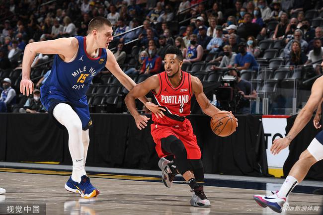 实际上是在 实际上是在